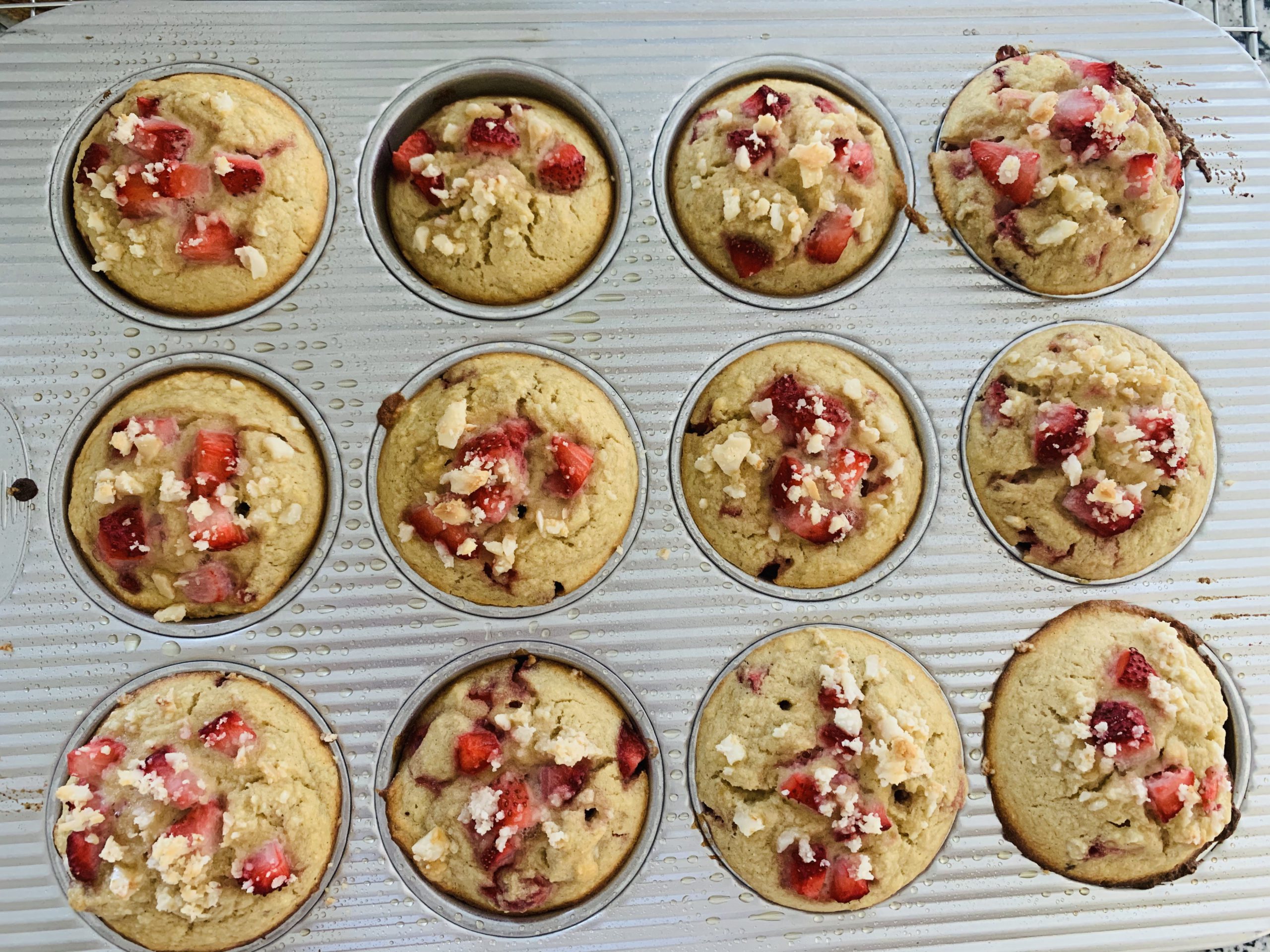 Healthy Strawberry Muffin